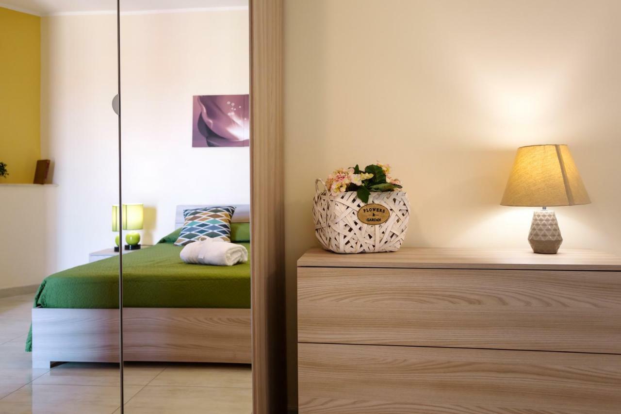 Rocca Degli Etnei Bed & Breakfast Paterno  Exterior photo