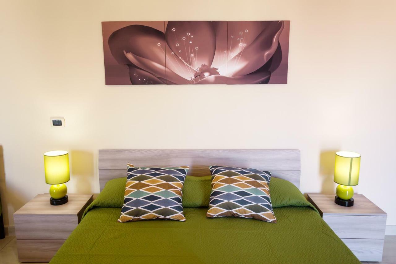 Rocca Degli Etnei Bed & Breakfast Paterno  Exterior photo